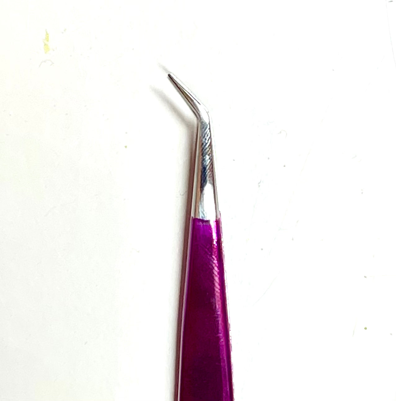 Magenta Tweezers