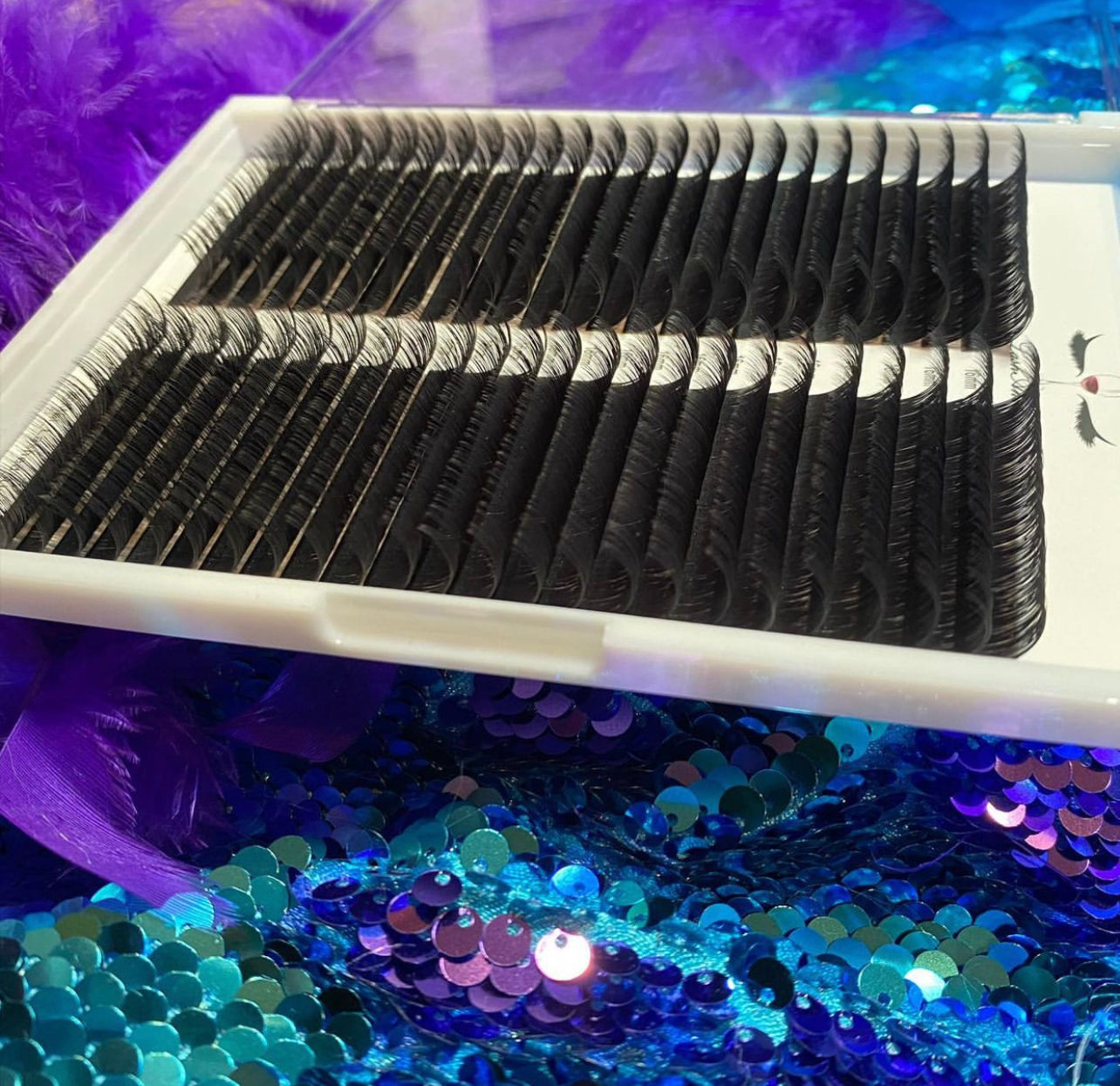 D curl Volume Lashes