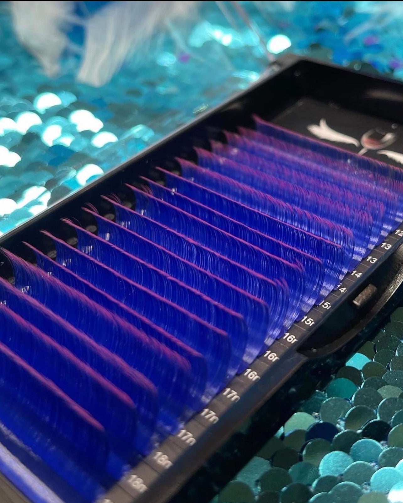 Blue/Pink OmbrΓ© Lashes D 0.07