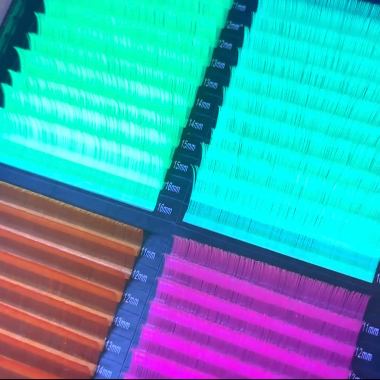Neon Lashes D 0.07