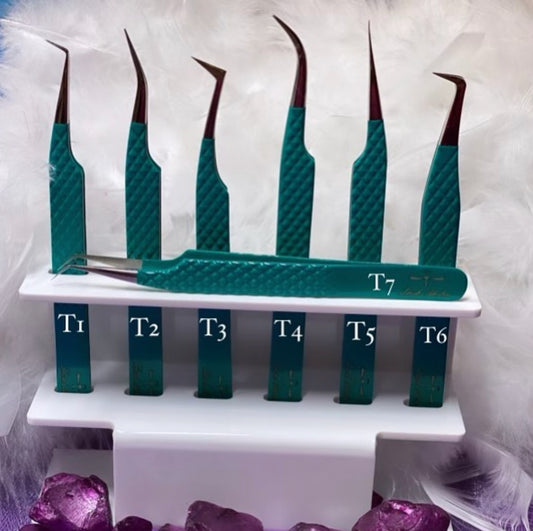 Hypnotic Tweezers